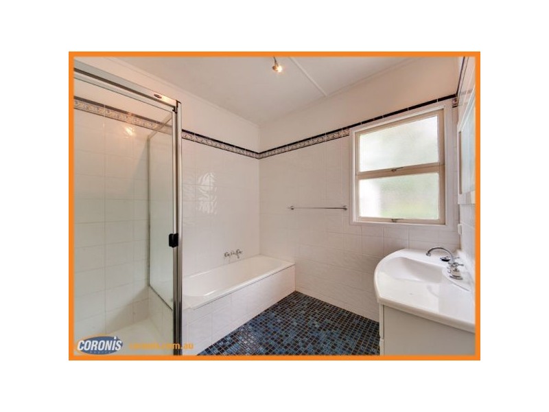 12 Rutherford Street, Stafford Heights QLD 4053