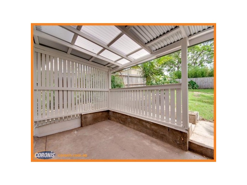 12 Rutherford Street, Stafford Heights QLD 4053