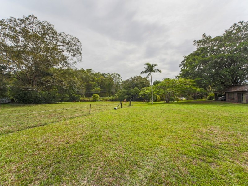 202 Baileys Mountain Road, Upper Coomera QLD 4209