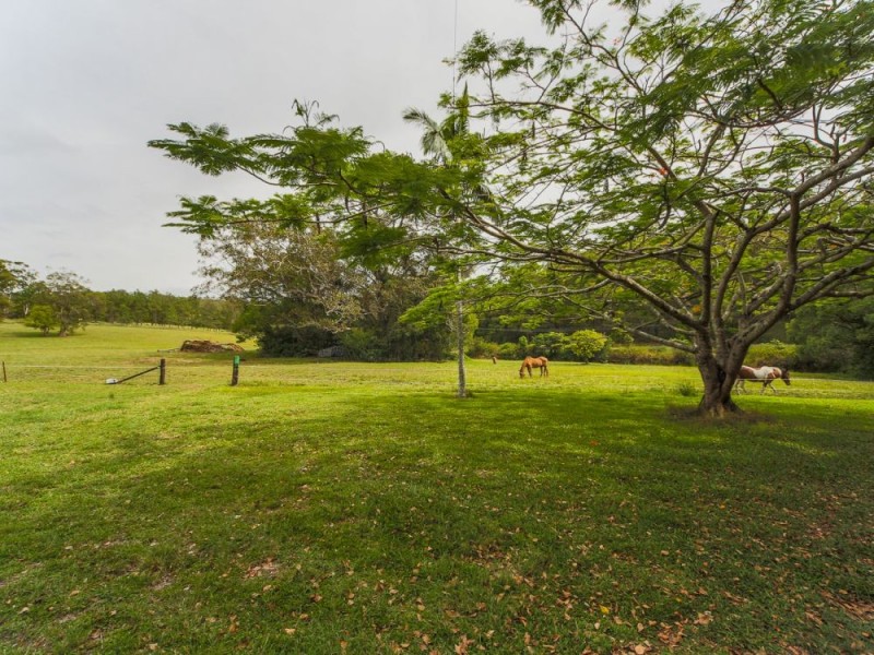 202 Baileys Mountain Road, Upper Coomera QLD 4209