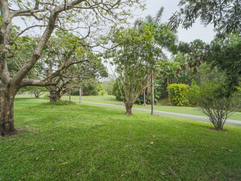 202 Baileys Mountain Road, Upper Coomera QLD 4209