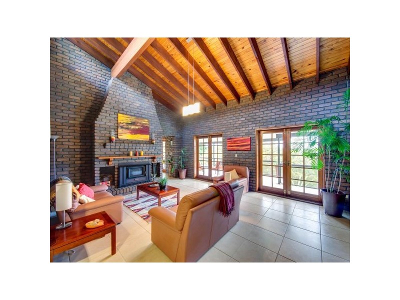 31 Branch Creek Road, Clear Mountain QLD 4500