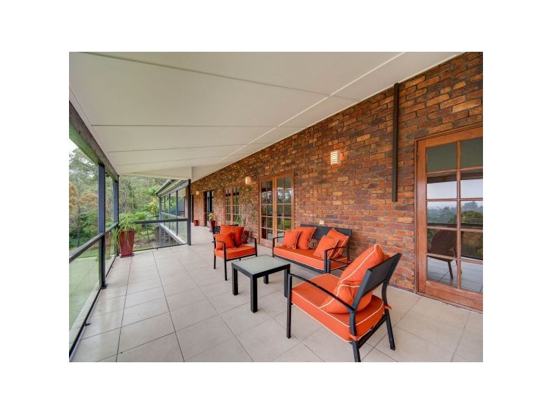 31 Branch Creek Road, Clear Mountain QLD 4500