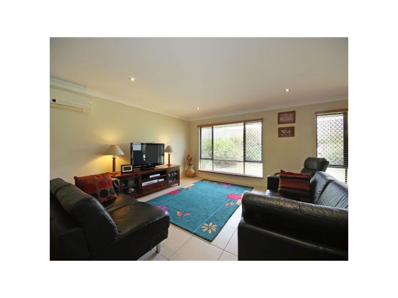 8 Tangerine Court, Narangba QLD 4504