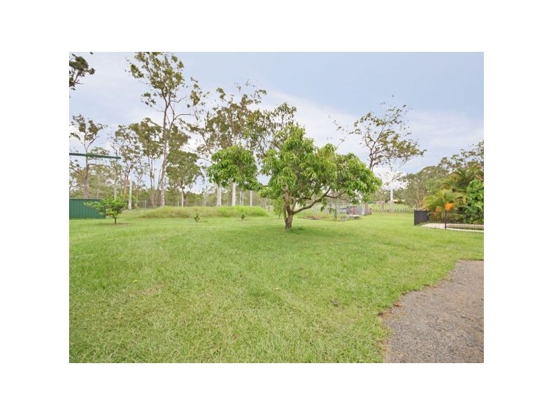 85 Clark Road, Morayfield QLD 4506