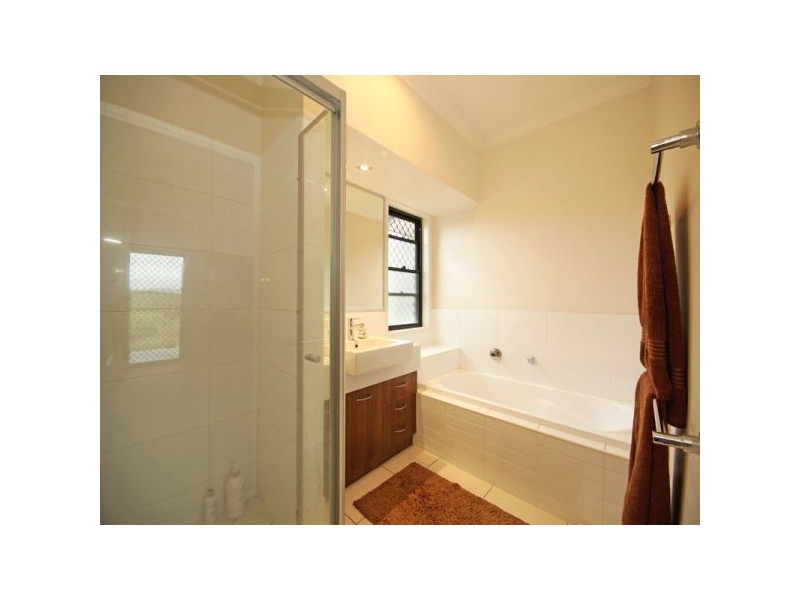 1-3 Forest Hills Drive, Morayfield QLD 4506