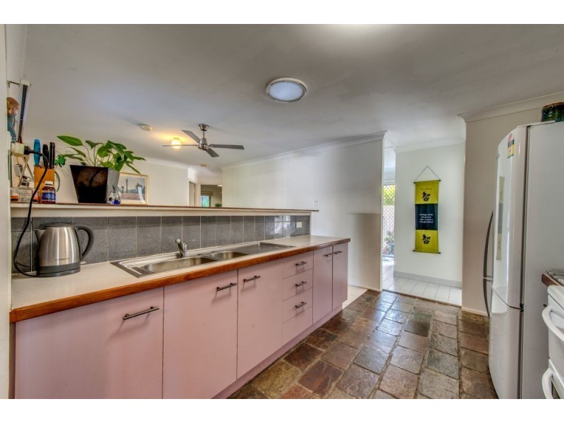 69 Pheasant Avenue, Beenleigh QLD 4207