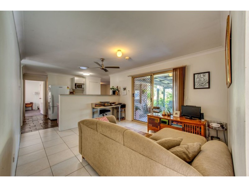 69 Pheasant Avenue, Beenleigh QLD 4207