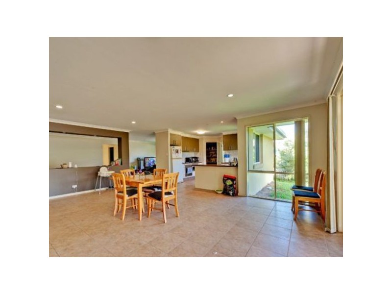 13 Seawind Road, Coomera QLD 4209