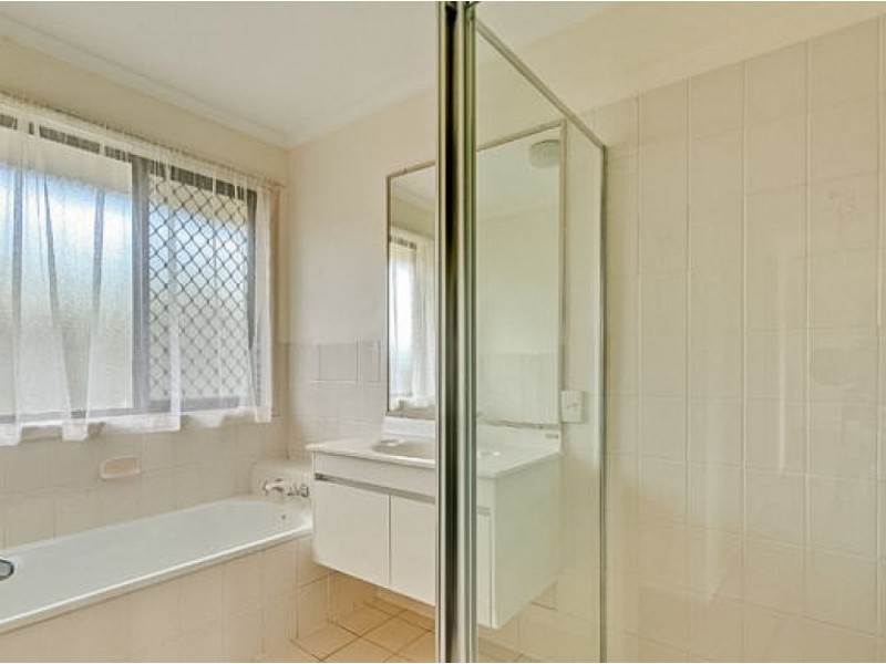 15 Marang Court, Tanah Merah QLD 4128