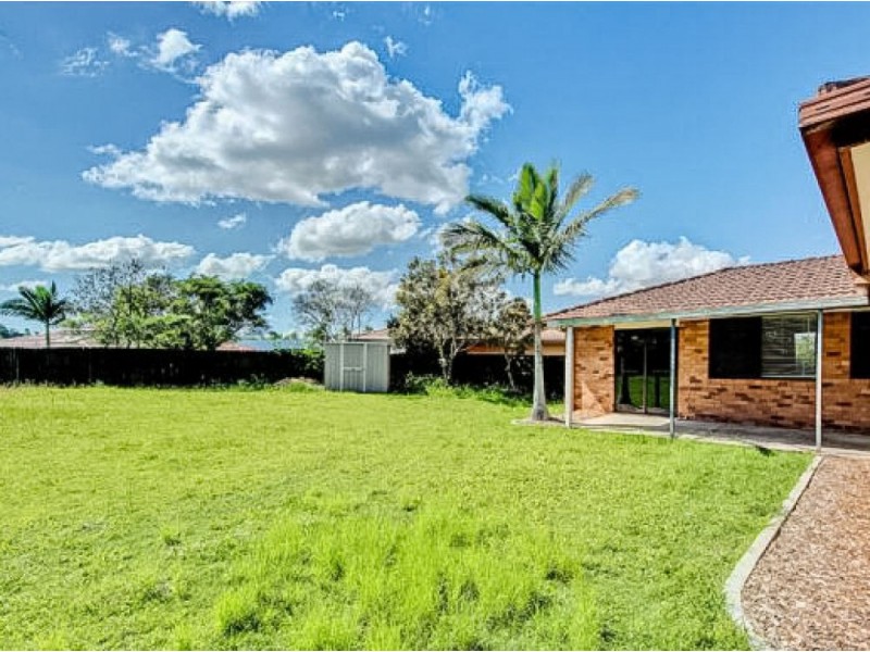 15 Marang Court, Tanah Merah QLD 4128