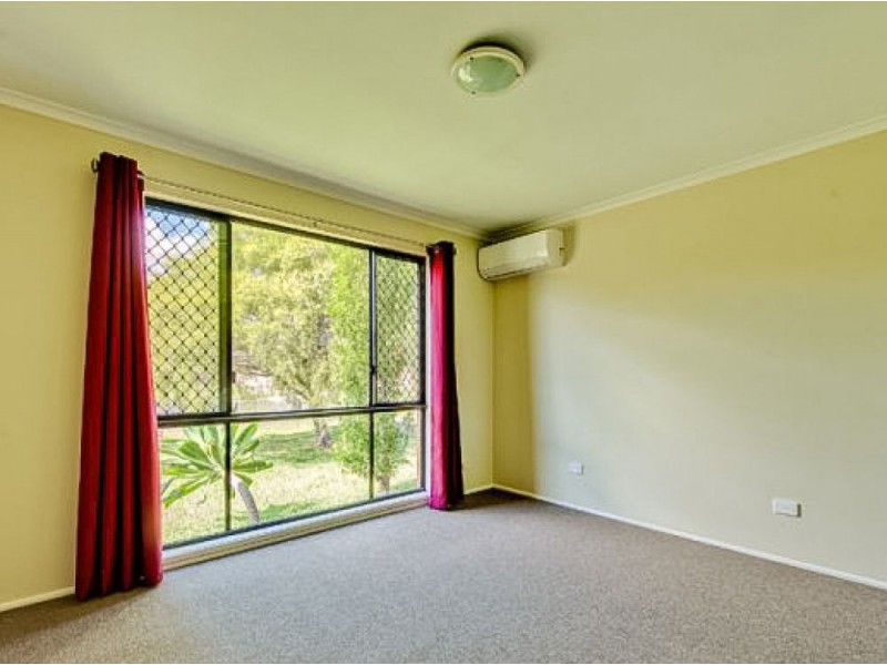 15 Marang Court, Tanah Merah QLD 4128