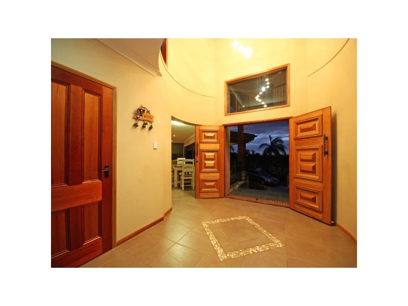 7 Edgewater Court, Murrumba Downs QLD 4503