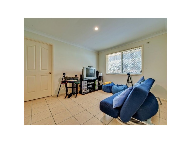 3 Ashton Place, Springfield QLD 4300