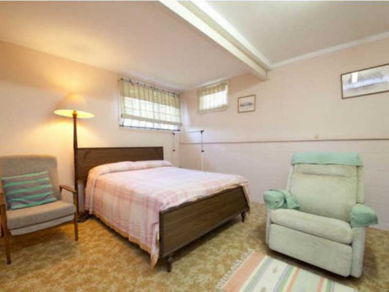 18 Quill Street, Stafford QLD 4053