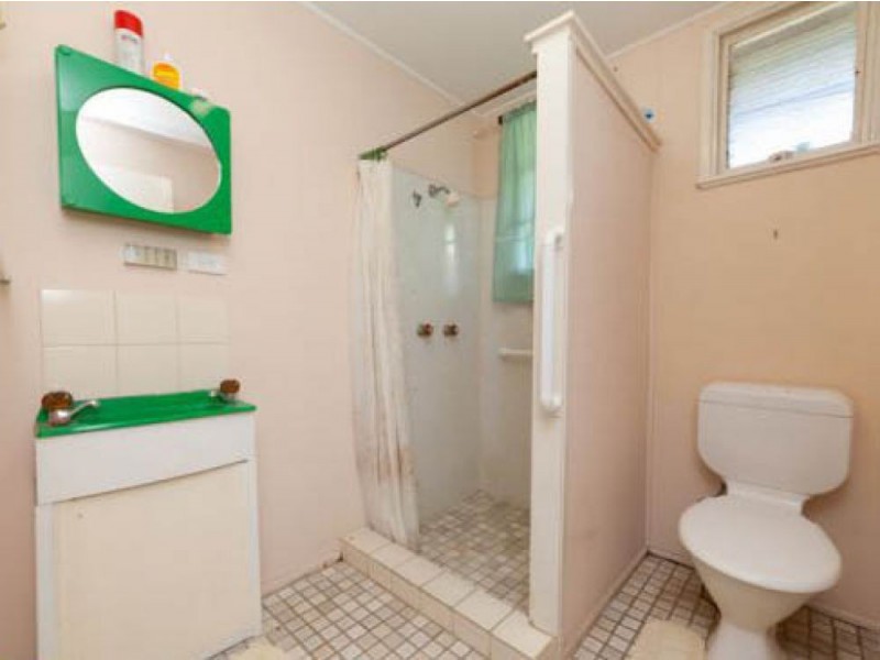 18 Quill Street, Stafford QLD 4053