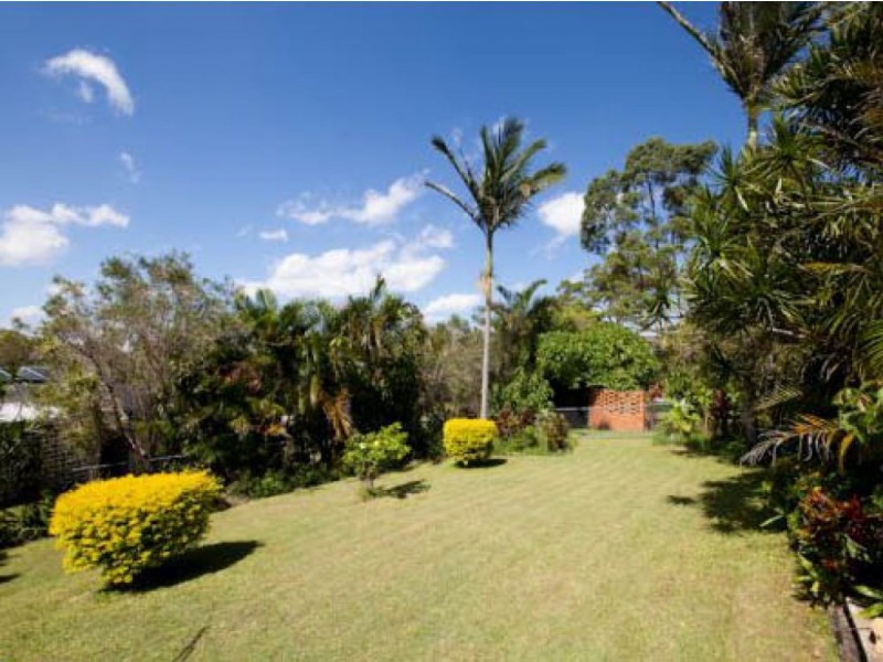 18 Quill Street, Stafford QLD 4053