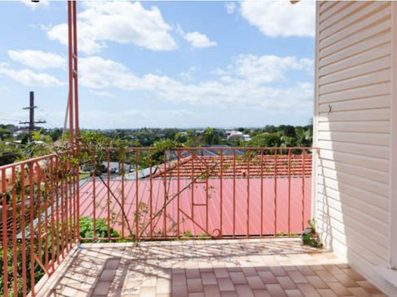 18 Quill Street, Stafford QLD 4053