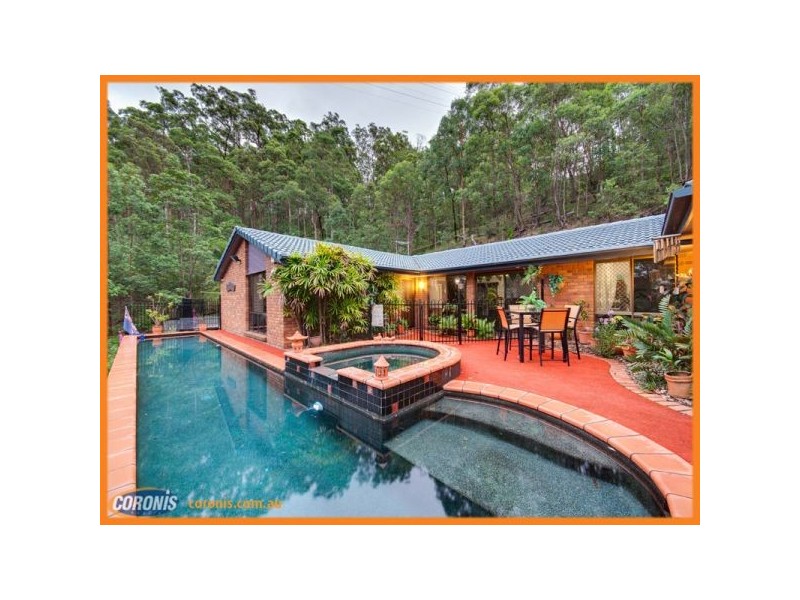 5 Rosella Court, Ferny Hills QLD 4055