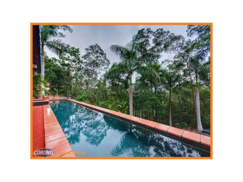 5 Rosella Court, Ferny Hills QLD 4055