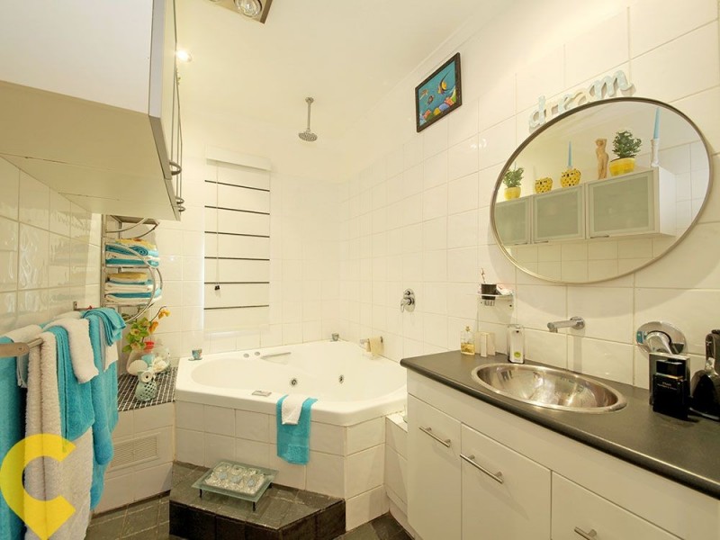 265 Hamilton Road, Chermside QLD 4032