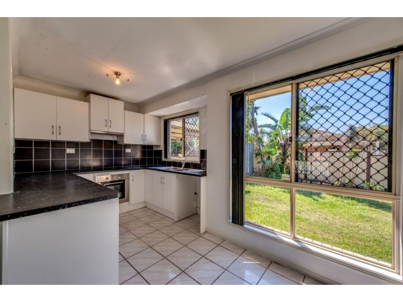 4 Wallace Street, Crestmead QLD 4132
