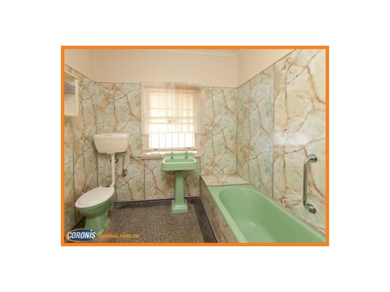 34 Lunga Street, Carina QLD 4152