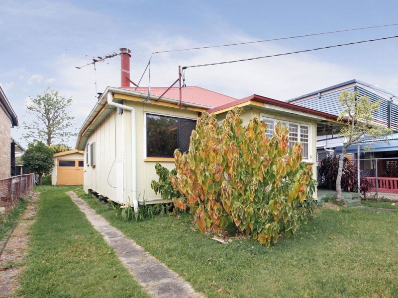 33 Edith Street, Deagon QLD 4017