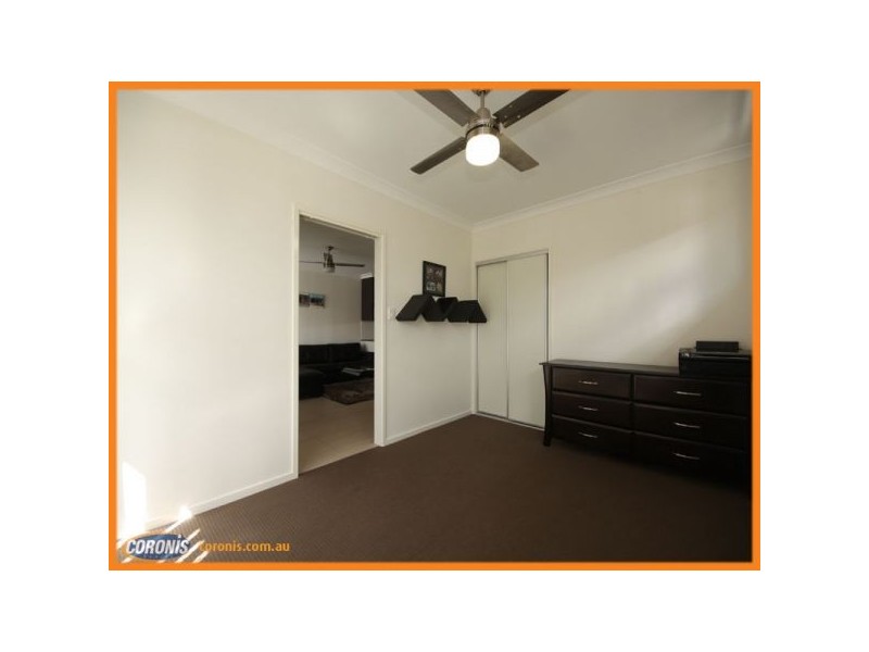 4 Hinchinbrook Avenue, Fitzgibbon QLD 4018