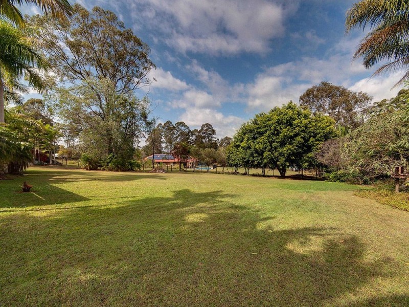 2 Kestrel Ct, Warner QLD 4500