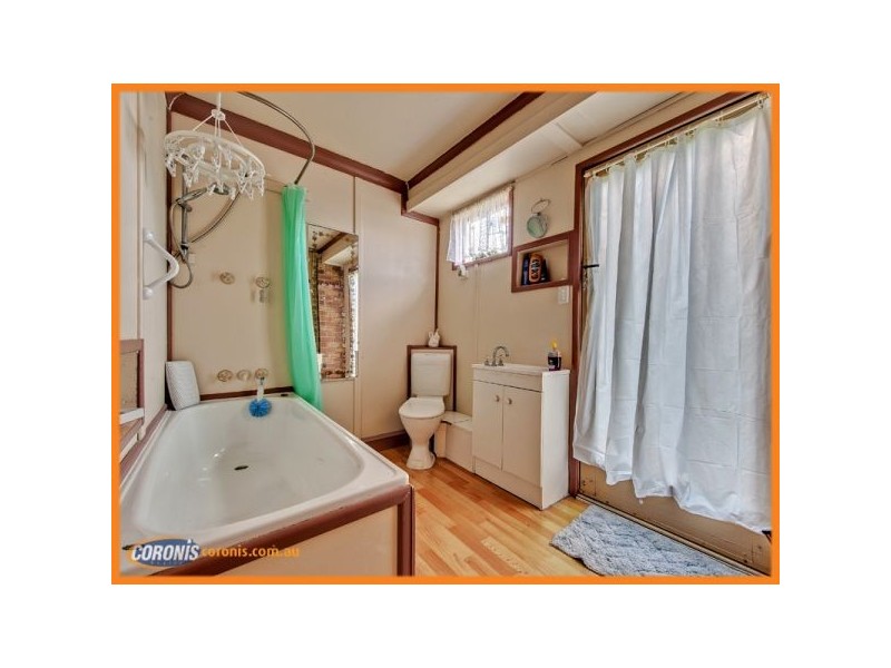6 Sutton Court, Browns Plains QLD 4118