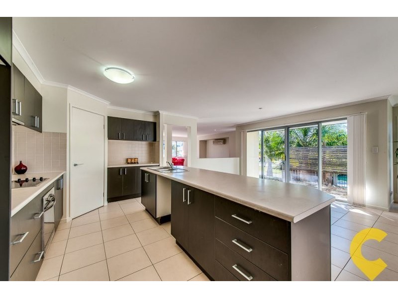 12 Bottlebrush Street, Heathwood QLD 4110