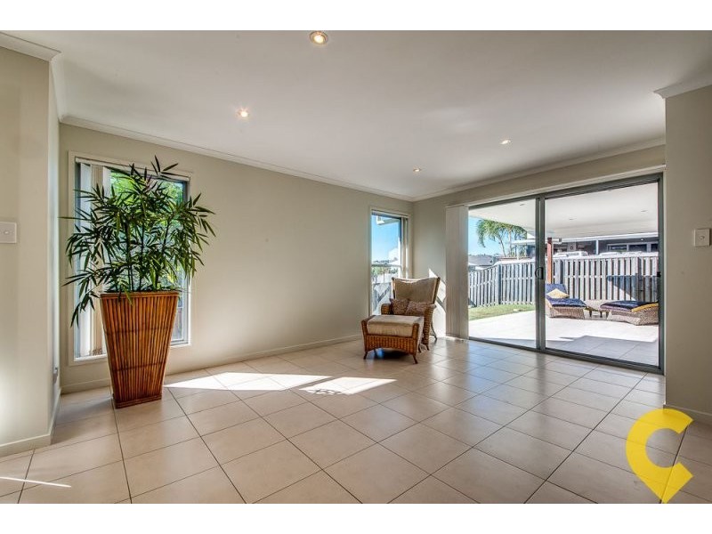 12 Bottlebrush Street, Heathwood QLD 4110