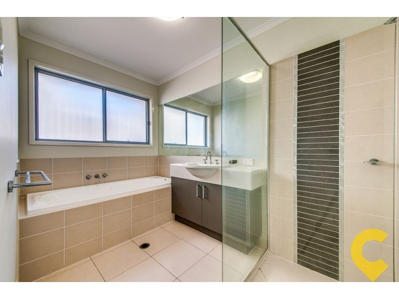 12 Bottlebrush Street, Heathwood QLD 4110