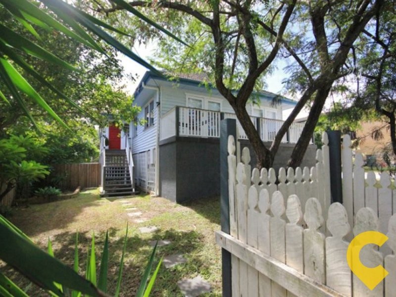 5 Galton Street, Holland Park QLD 4121