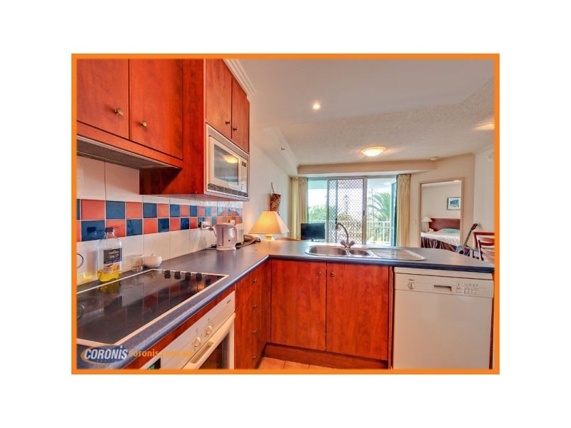 206/182-192 Marine Parade, Labrador QLD 4215