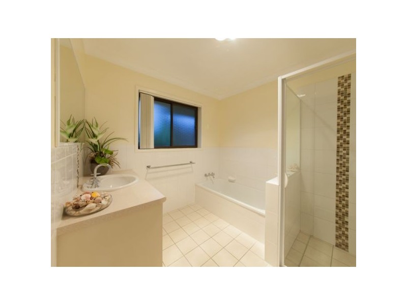 208 Dohles Rocks Rd, Murrumba Downs QLD 4503