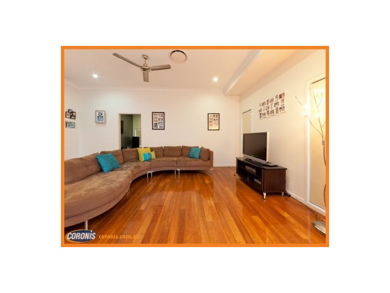 19 Laurel Street, Heathwood QLD 4110