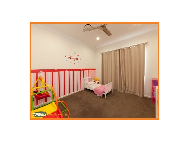 19 Laurel Street, Heathwood QLD 4110