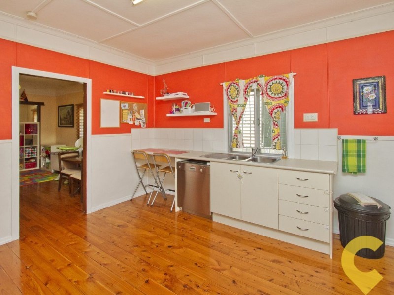 36 Seaview Street, Brighton QLD 4017