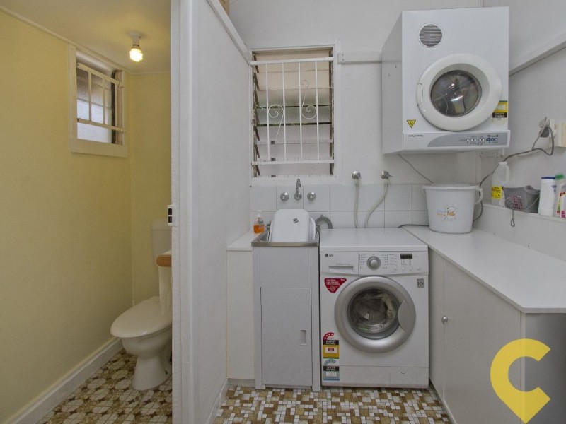 36 Seaview Street, Brighton QLD 4017