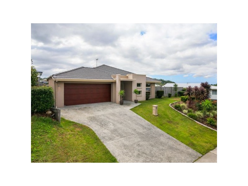3 Garigal Court, Upper Coomera QLD 4209