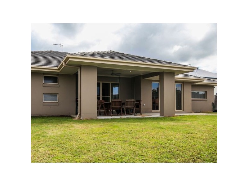 3 Garigal Court, Upper Coomera QLD 4209