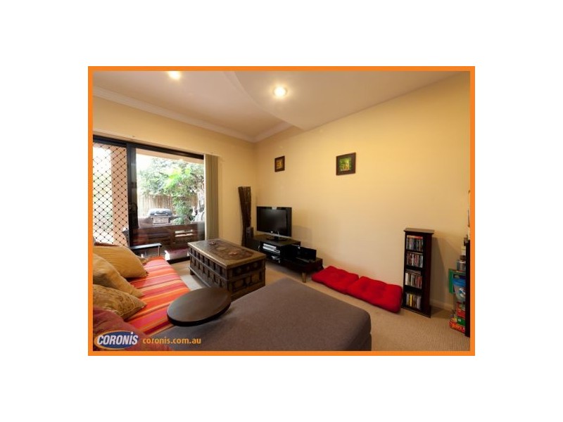 59 Fleming Rd, Herston QLD 4006