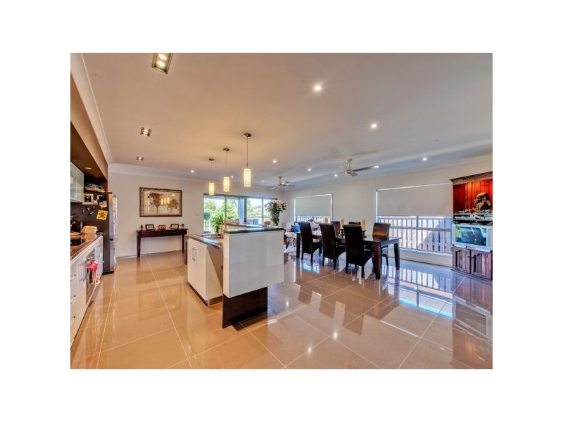 33 Rasmussen Crescent, Redbank Plains QLD 4301