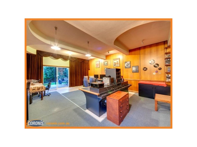 49B Barber Road, Ferny Hills QLD 4055