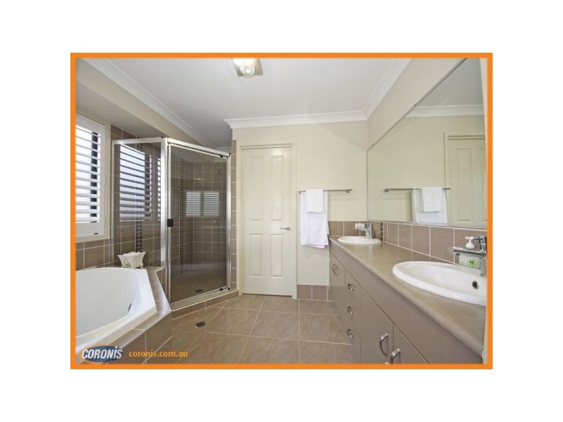 8 Angophora Close, Narangba QLD 4504