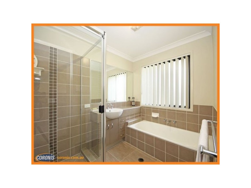 8 Angophora Close, Narangba QLD 4504