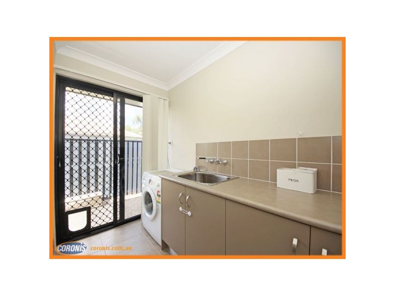 8 Angophora Close, Narangba QLD 4504