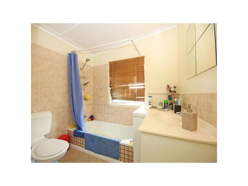 1 Mclennan Street, Woody Point QLD 4019